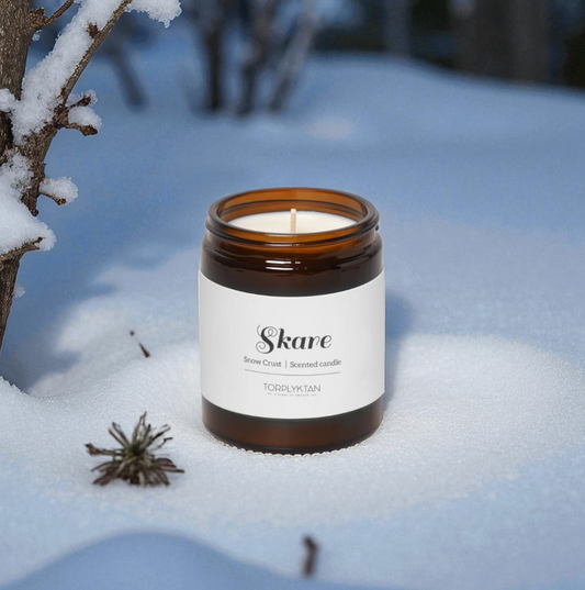 Naturlige duftlys som skaper varm stemning i hjem og hytte